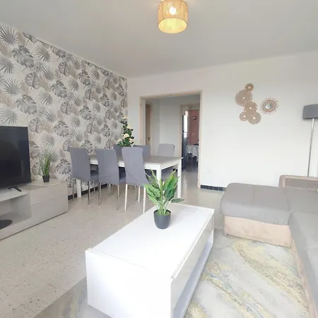 Proche Centre, Cite Et Rivieres-balcon Apartment *